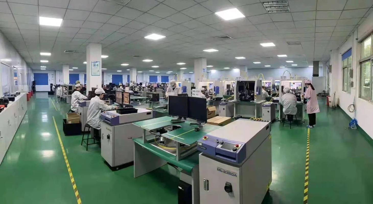 奮戰在電子生產一線 致敬那些默默付出的員工們